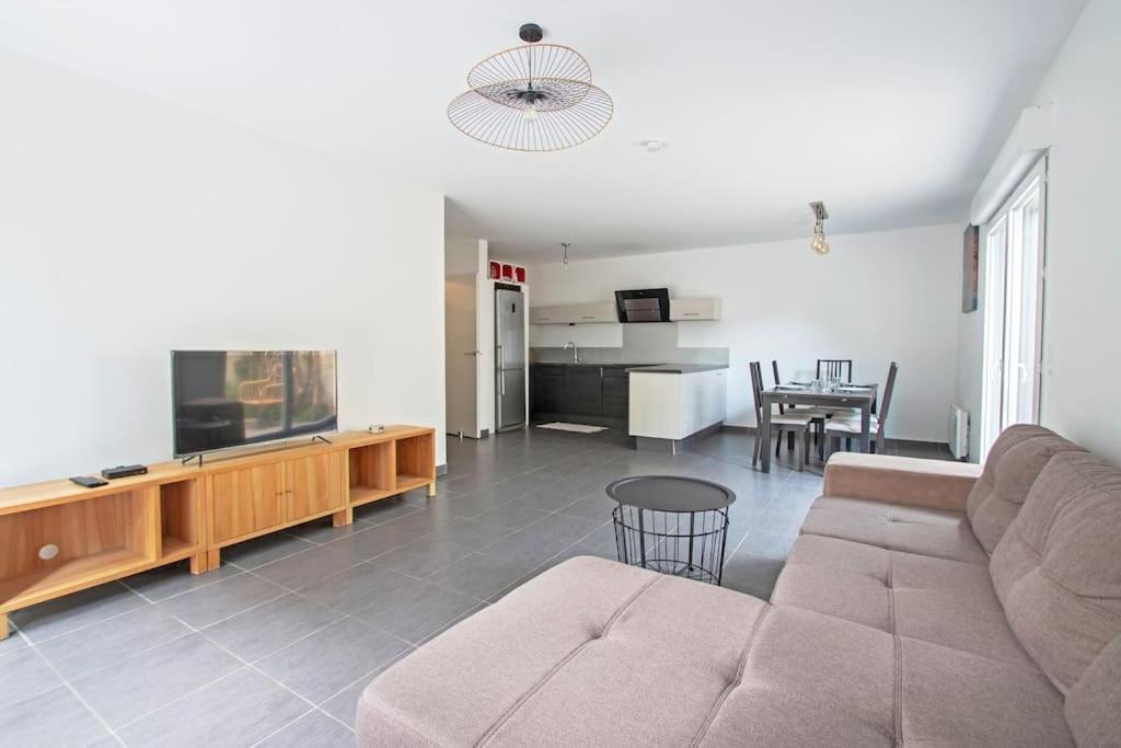 Le P'Tit Rimbaud, 6 Pers, Parking Prive, Jardin,Wifi Montpellier Exterior foto